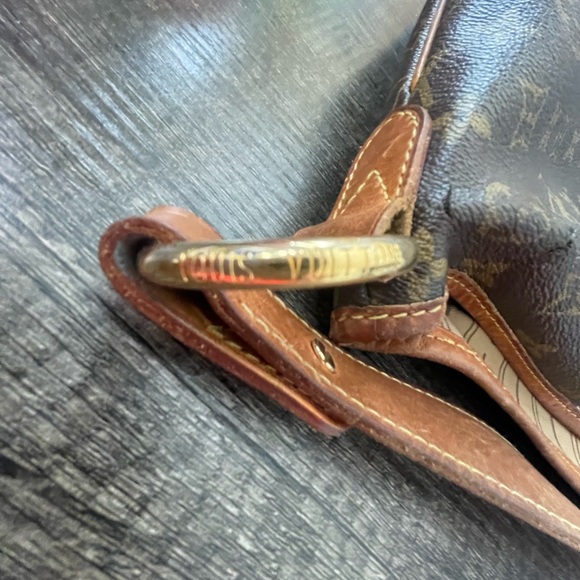 Authentic Louis Vuitton Delightful MM - good used condition - Picture 9 of 16